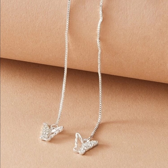 🆕 Rhinestone Butterfly Threader Earrings - Picture 2 of 4